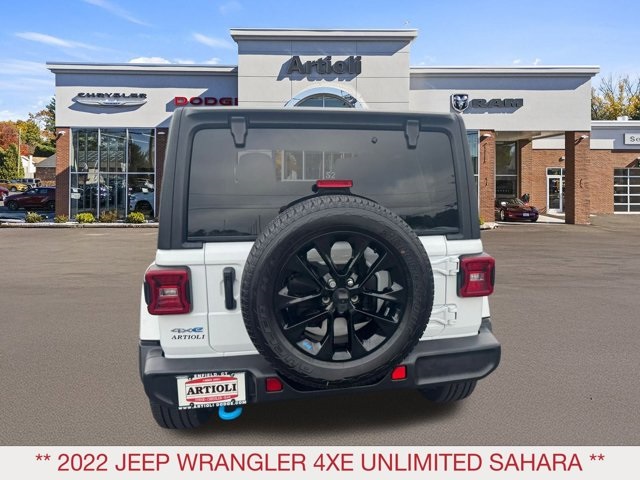 2022 Jeep Wrangler Unlimited Sahara 4xe photo 4