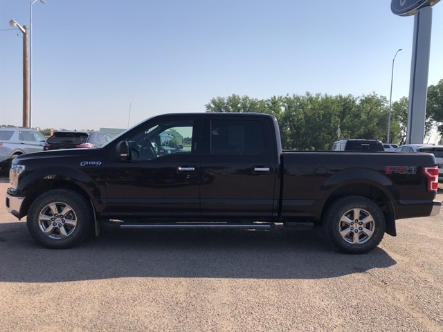 2019 Ford F-150 XLT photo 2