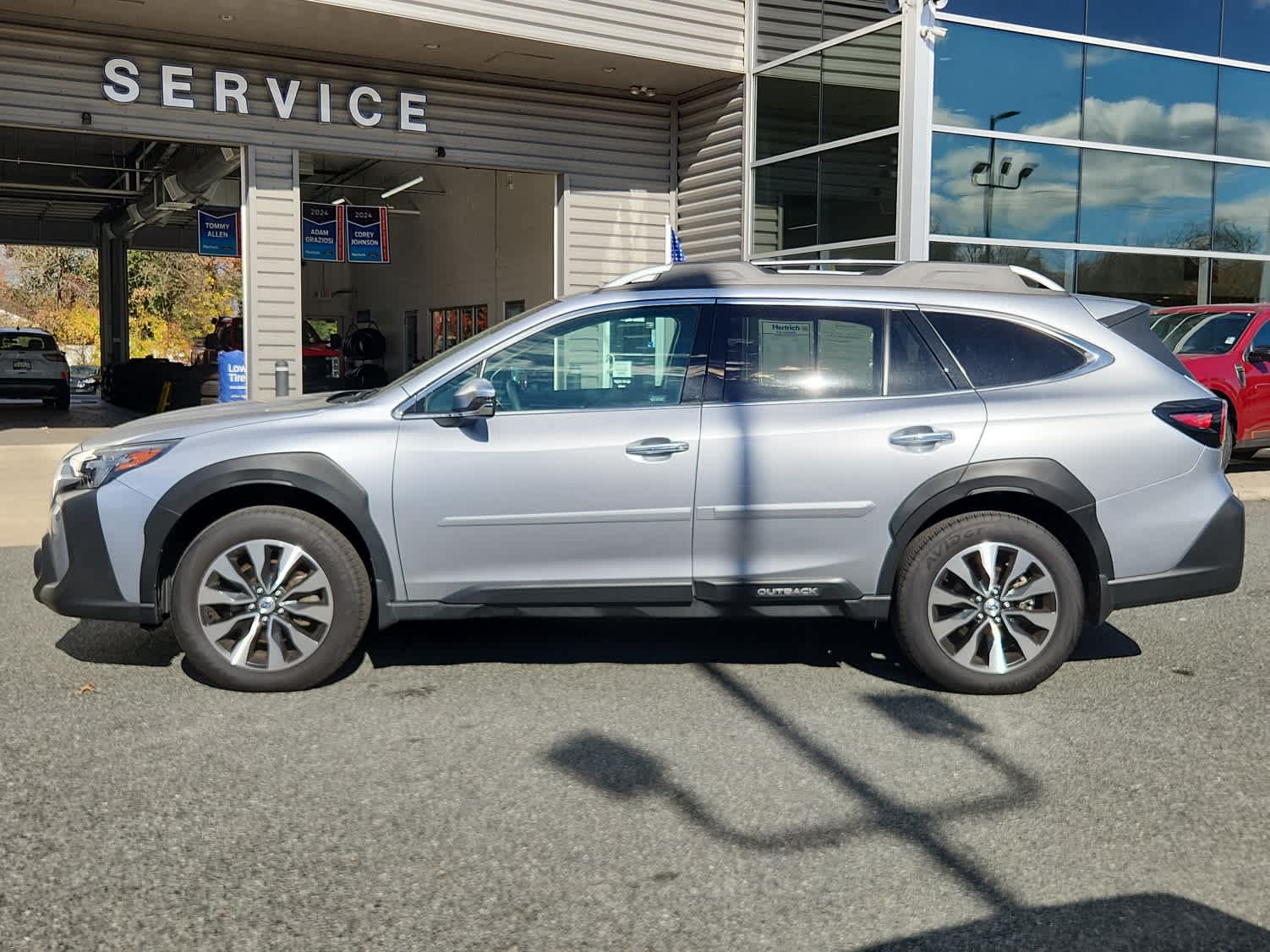 2024 Subaru Outback Touring XT photo 2