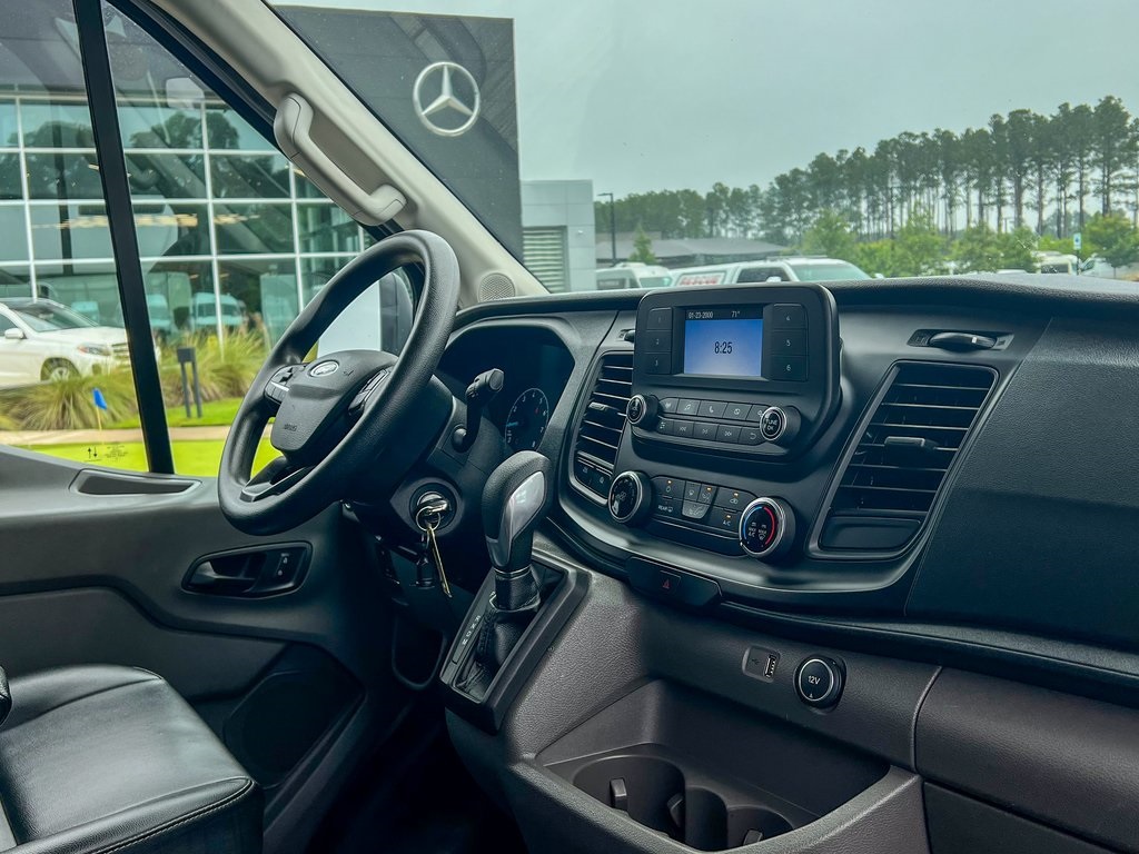 2022 Ford Transit Cargo Van photo 2