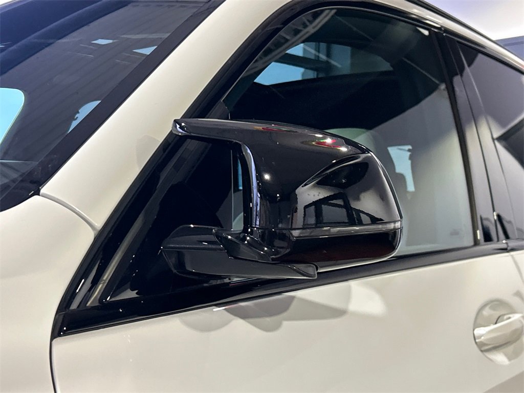 2021 BMW X5 - Image 10