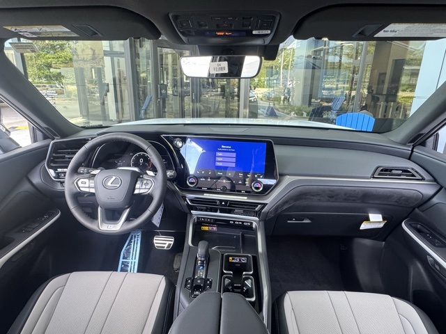 2025 Lexus TX 350 F SPORT photo 10