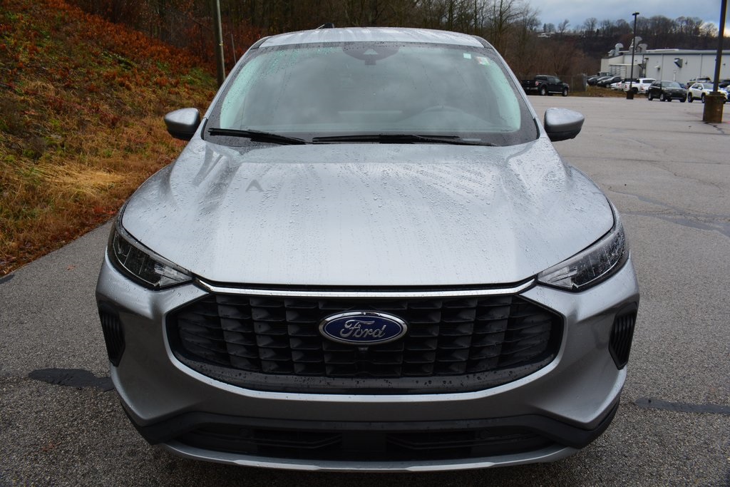 2023 Ford Escape Active photo 2