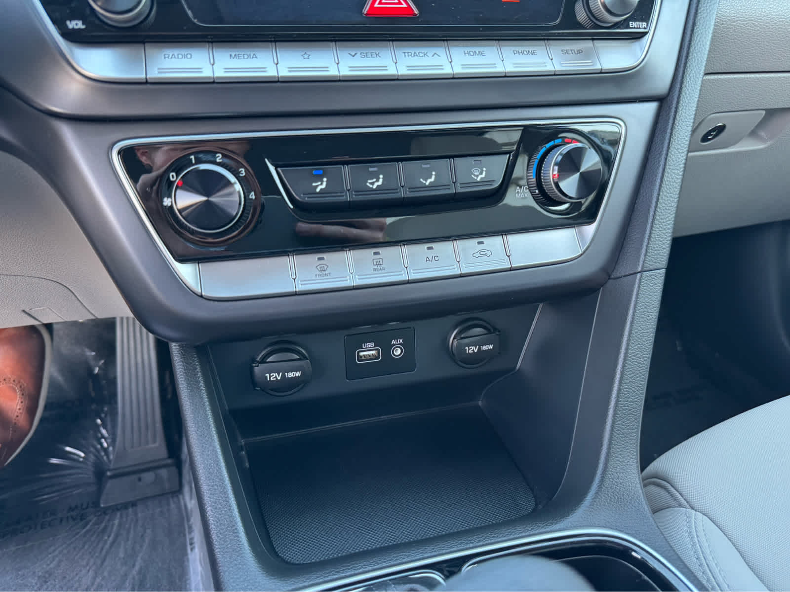 2018 Hyundai Sonata Eco photo 22