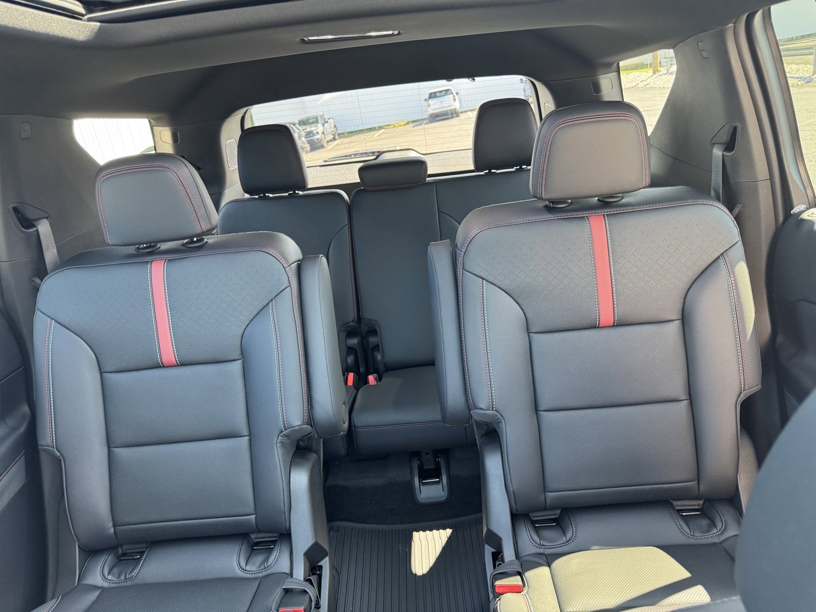 2026 Chevrolet Traverse RS photo 19