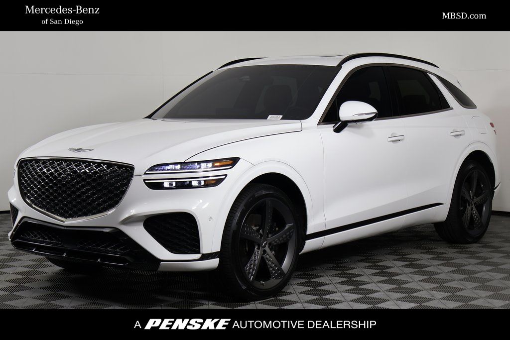 2023 GENESIS GV70 Standard's photo