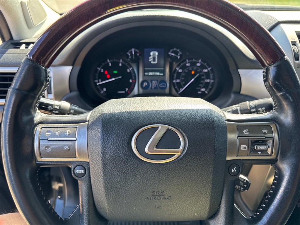 2019 Lexus GX 460 photo 24