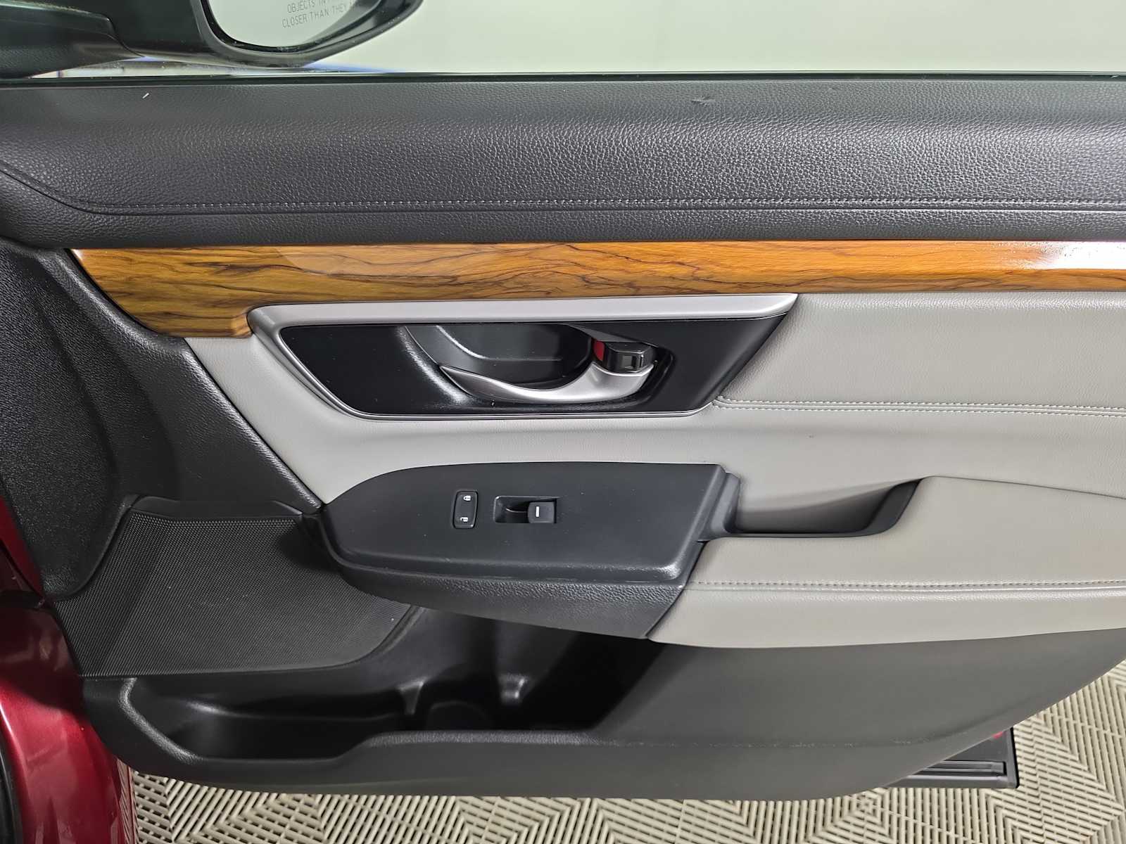 2020 Honda CR-V Hybrid Touring photo 29