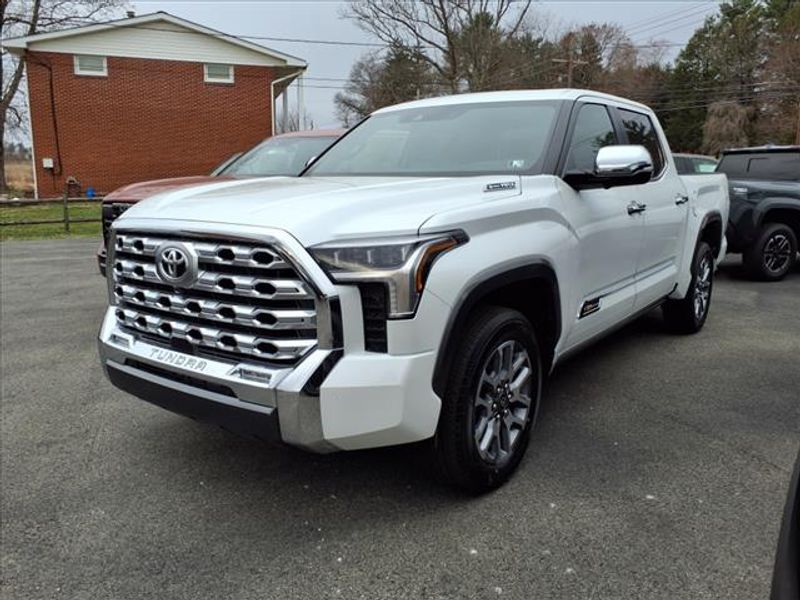 2025 Toyota Tundra 1794 Edition photo 2