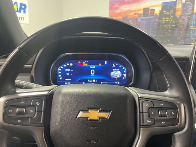 2023 Chevrolet Suburban LT photo 11