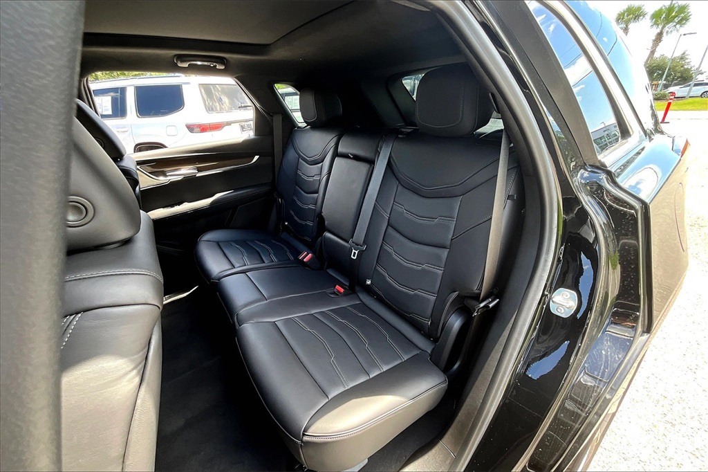 2024 Cadillac XT5 Platinum Premium Luxury photo 21