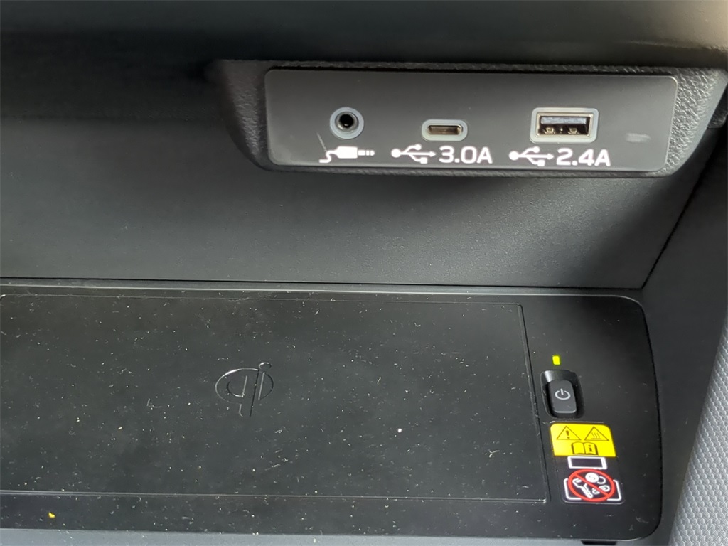 2025 Subaru Forester Premium photo 22