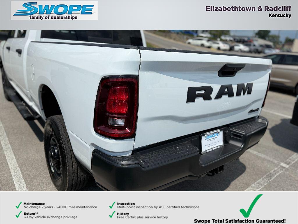 2025 Ram 2500 Tradesman photo 4