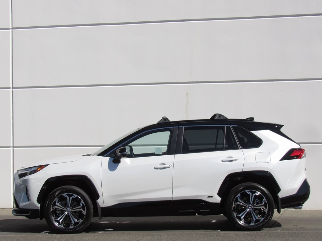 2025 Toyota RAV4 Prime XSE Premium photo 4