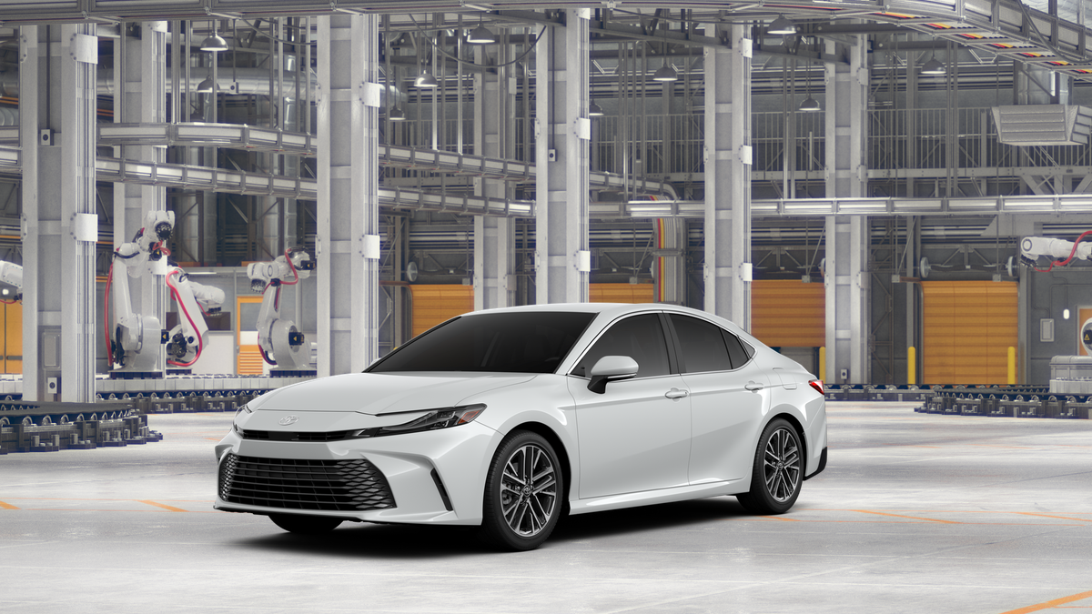 2026 Toyota Camry XLE's photo
