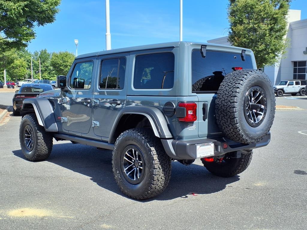 2025 Jeep Wrangler Rubicon photo 15