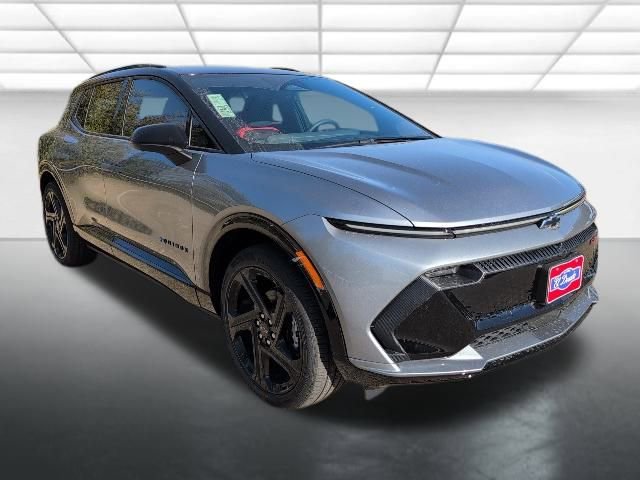 2026 Chevrolet Equinox EV RS's photo