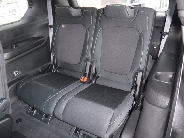 2025 Jeep Grand Cherokee Laredo X photo 34