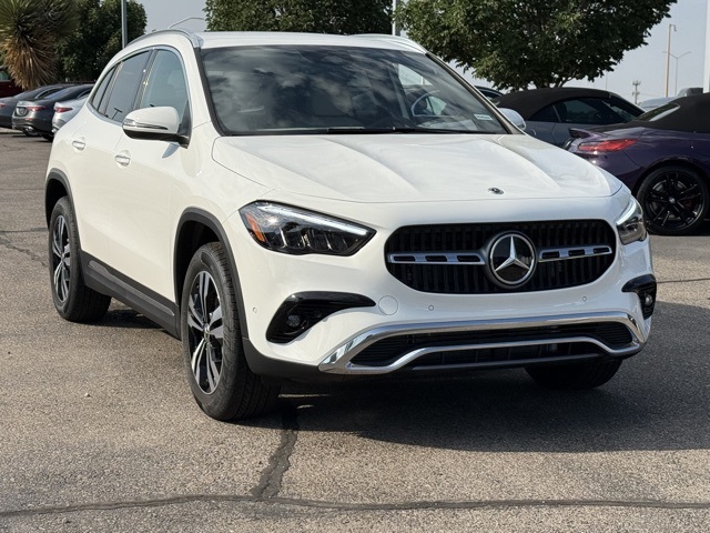 2025 Mercedes Benz GLA 250 4MATIC photo 2
