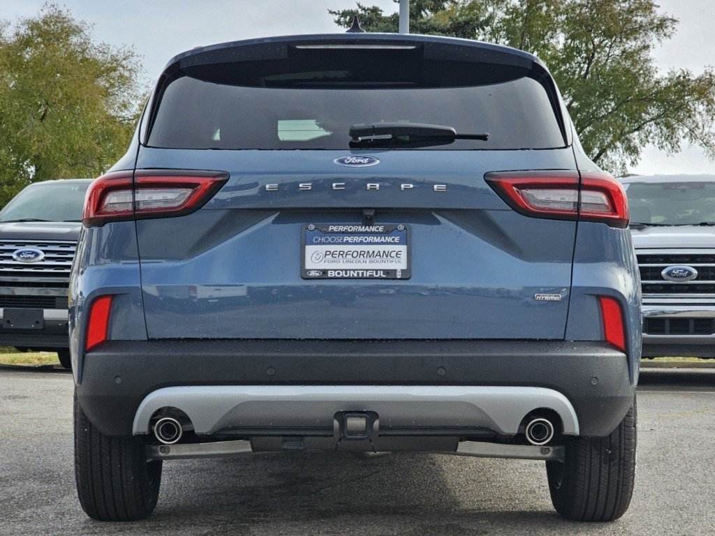 2025 Ford Escape Plug-In Hybrid photo 14