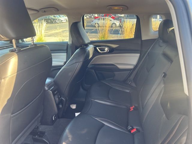 2022 Jeep Compass Limited photo 10