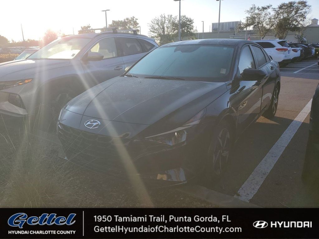 2023 Hyundai Elantra SEL