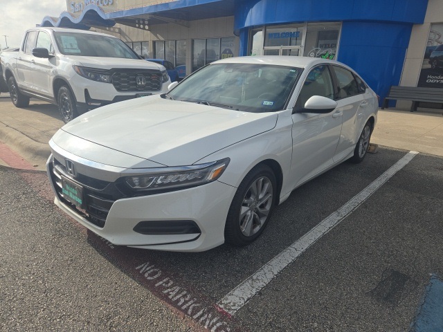 2020 Honda Accord LX's photo