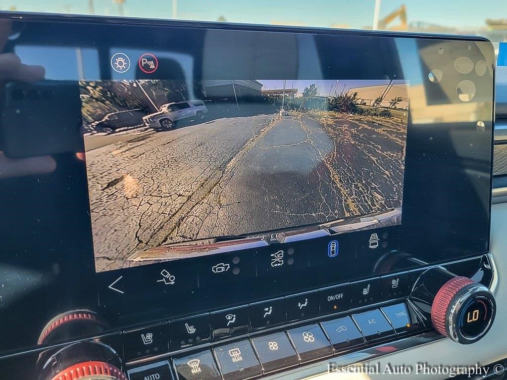 2026 GMC CANYON - Image 12