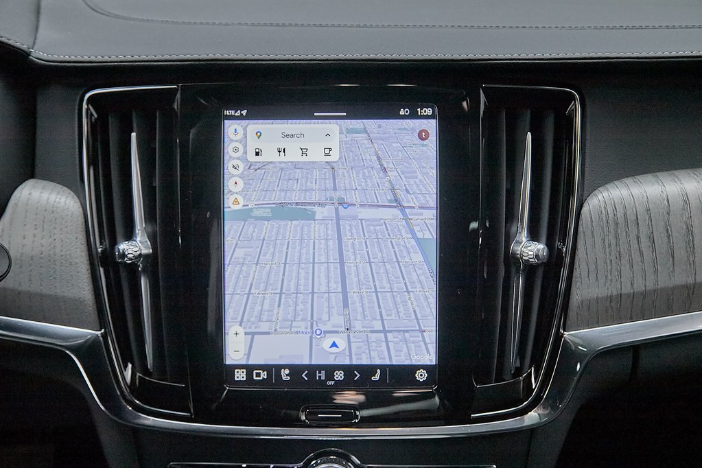 2024 VOLVO V90CC - Image 16