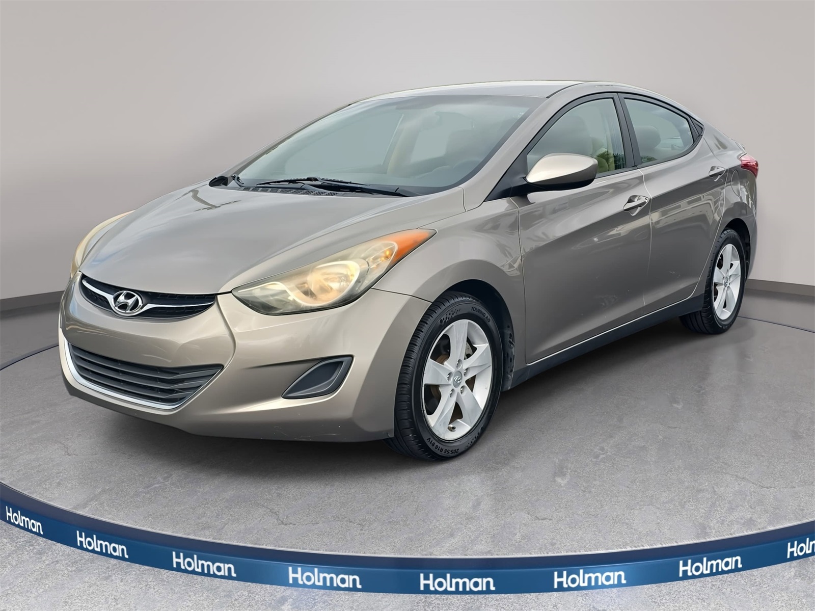 2011 Hyundai Elantra GLS's photo