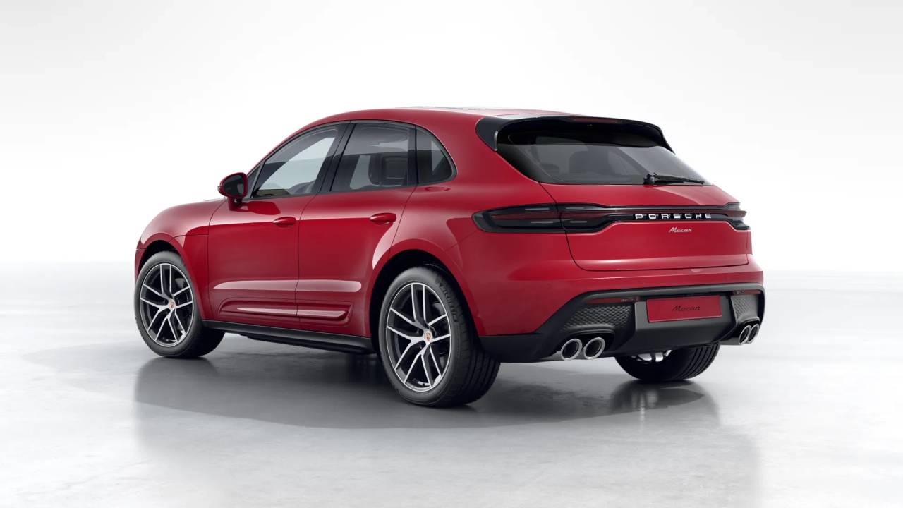2026 Porsche Macan T photo 3