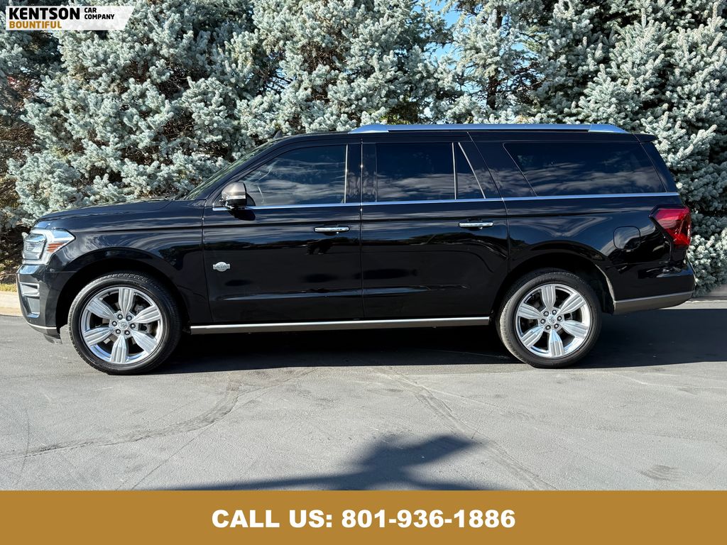 2023 Ford Expedition MAX King Ranch photo 3
