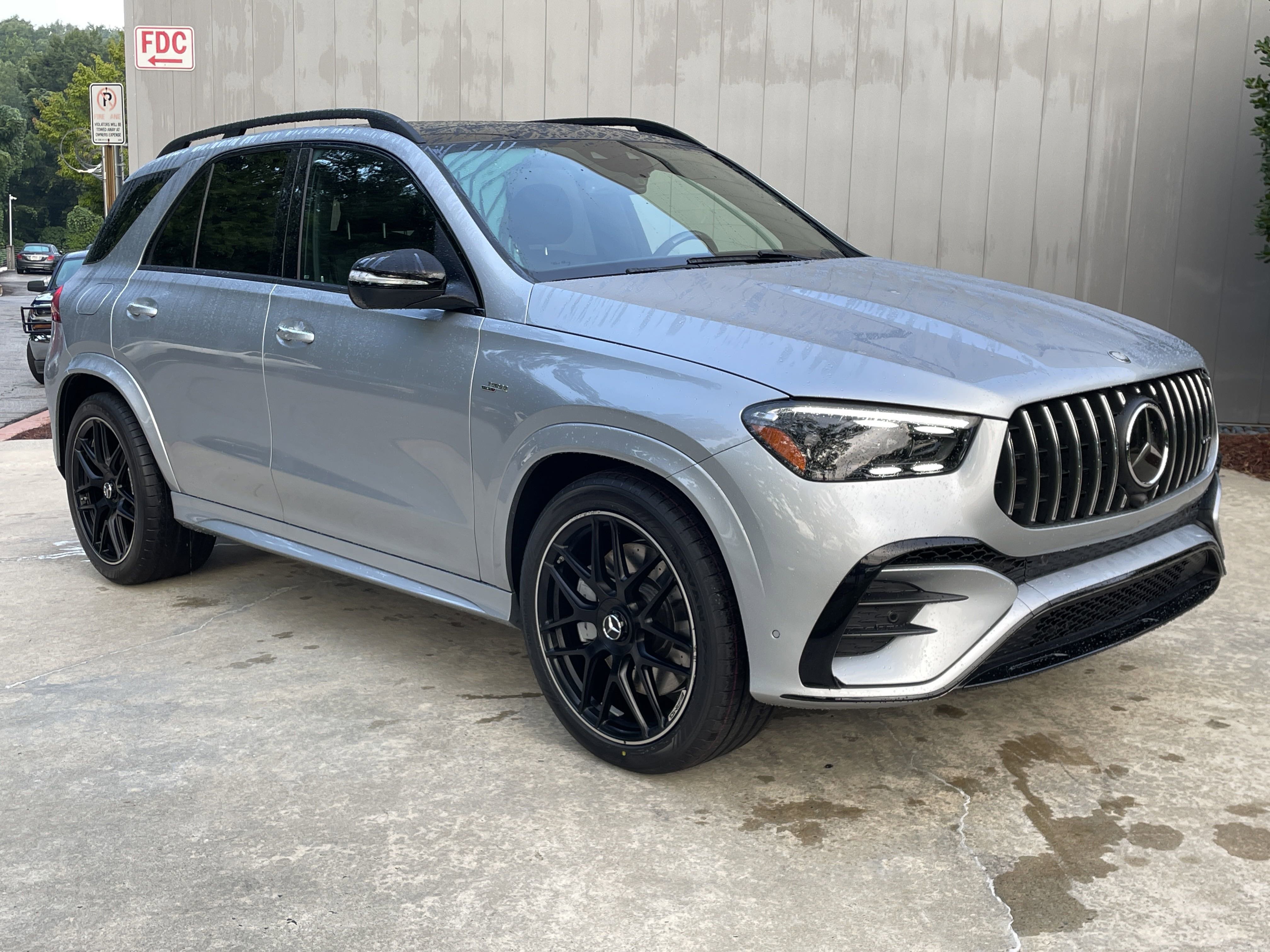 2024 Mercedes Benz GLE AMG 53 4MATIC photo 2
