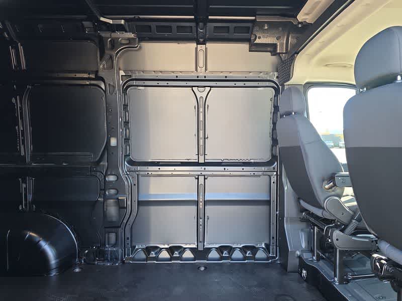 2025 Ram ProMaster 1500 Tradesman photo 15