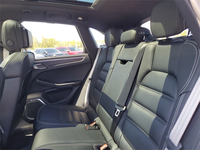 2024 Porsche Macan GTS photo 7