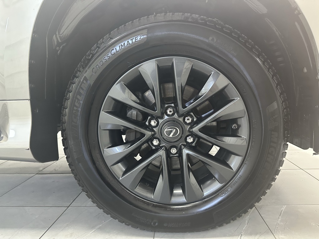 2022 Lexus GX 460 Premium photo 9