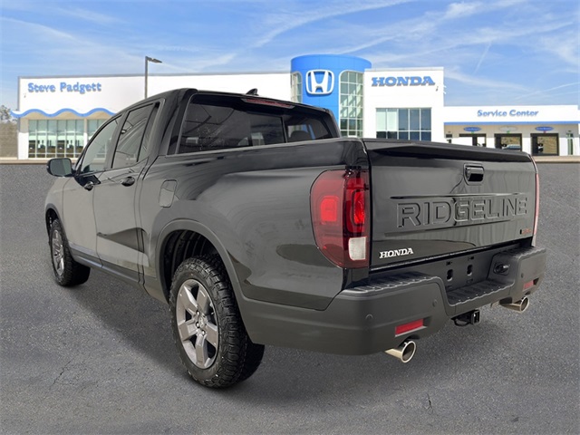 2025 Honda Ridgeline TrailSport photo 2