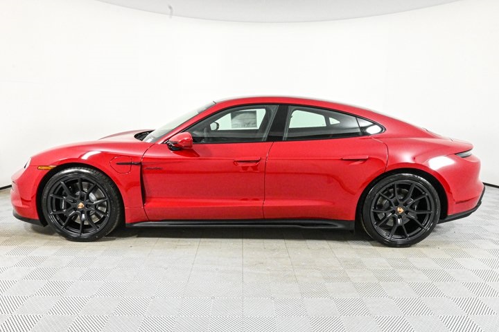 2025 Porsche Taycan GTS photo 2