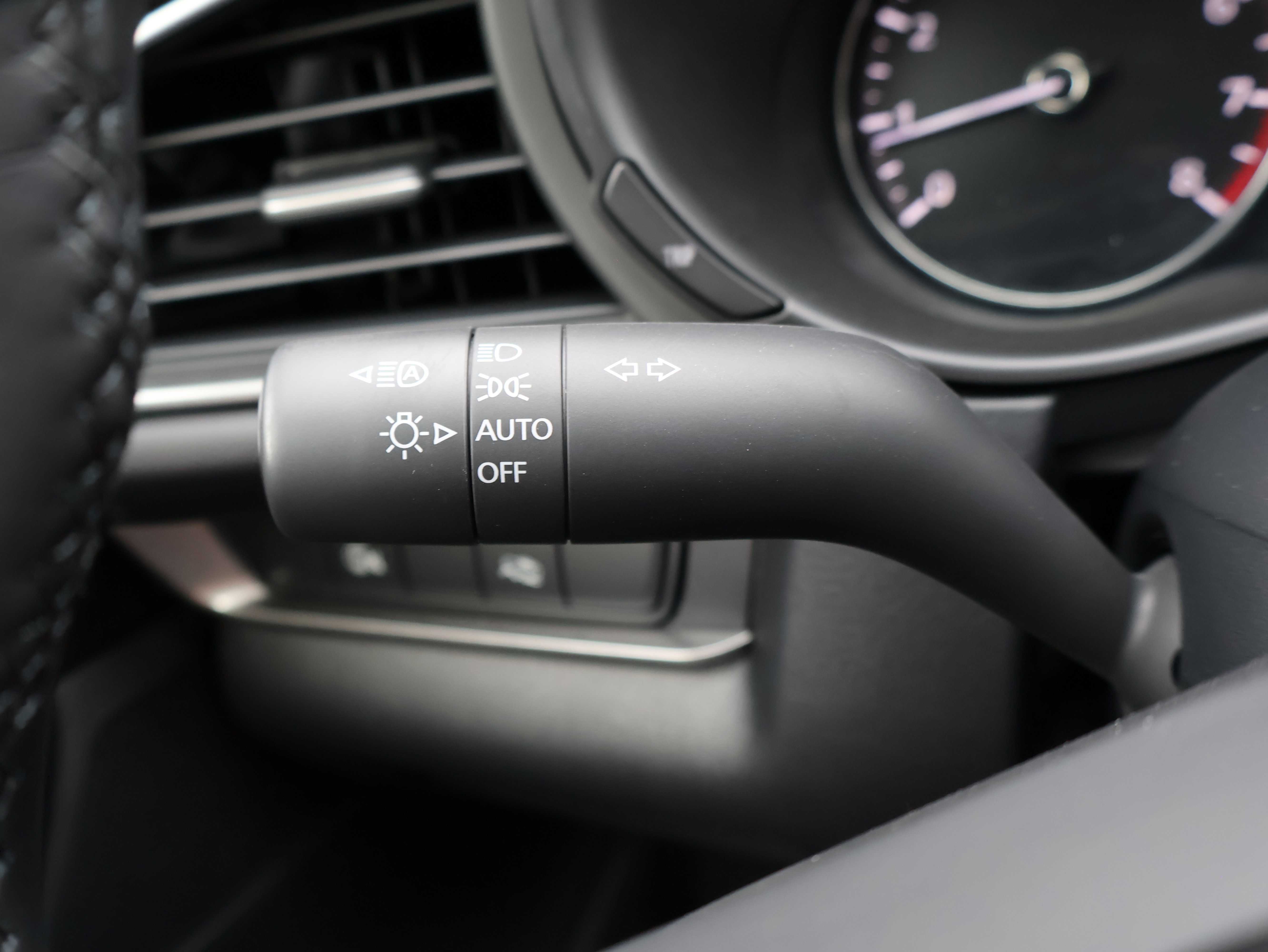 2025 Mazda CX-30 2.5 Select Sport photo 16