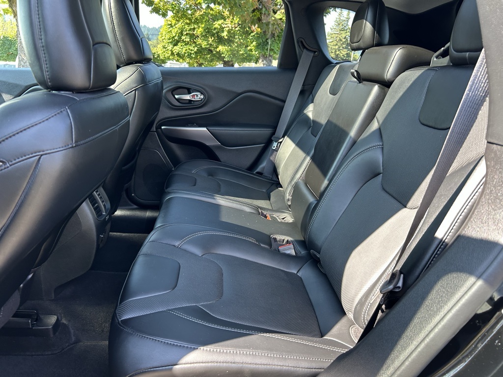 2022 Jeep Cherokee Limited photo 22