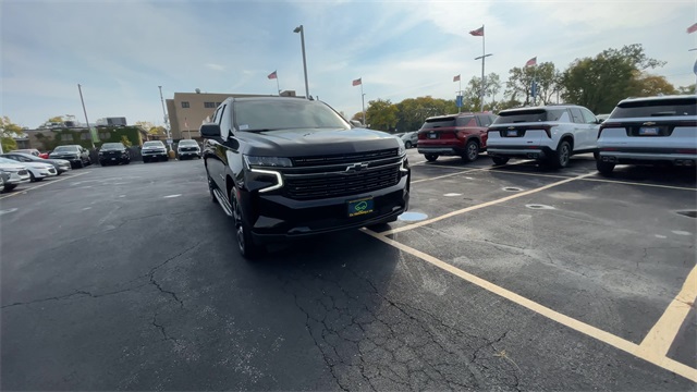 2022 CHEVROLET SUBURBAN - Image 3