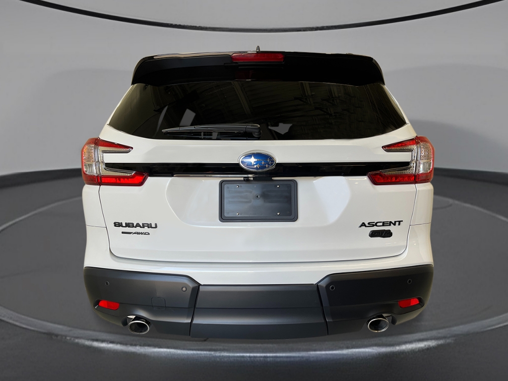 2025 Subaru Ascent Onyx Edition Touring photo 3