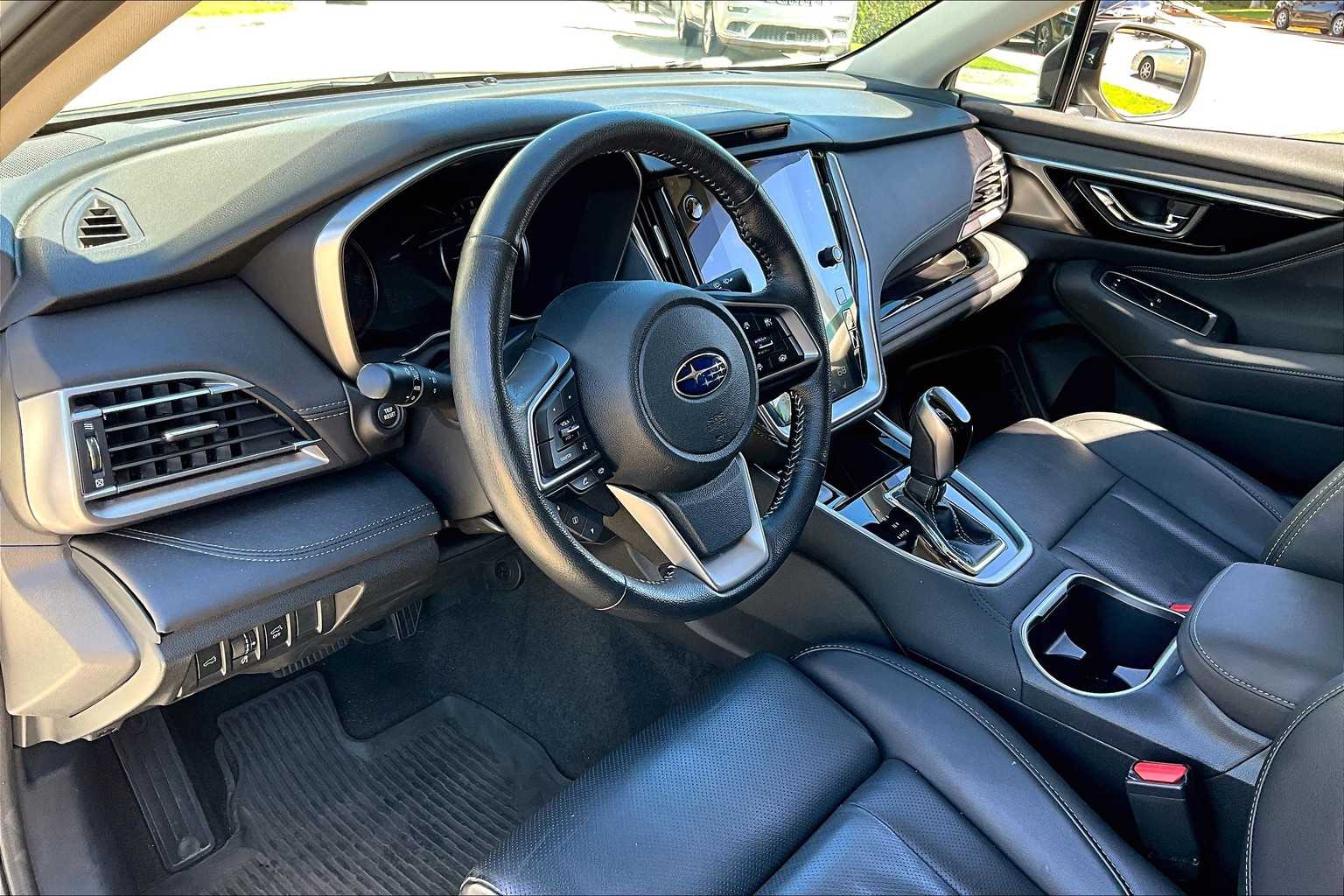 2021 Subaru Outback Limited photo 17