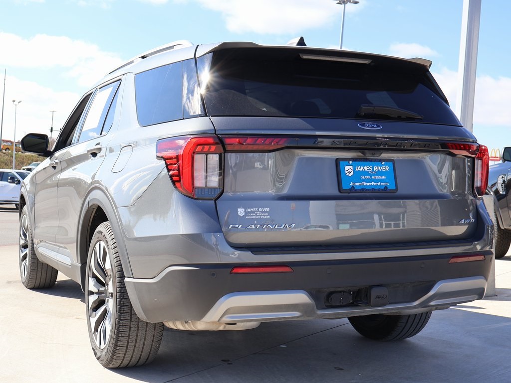 2025 Ford Explorer Platinum photo 3