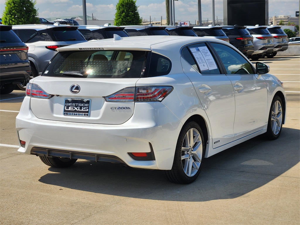2017 Lexus CT 200h photo 7
