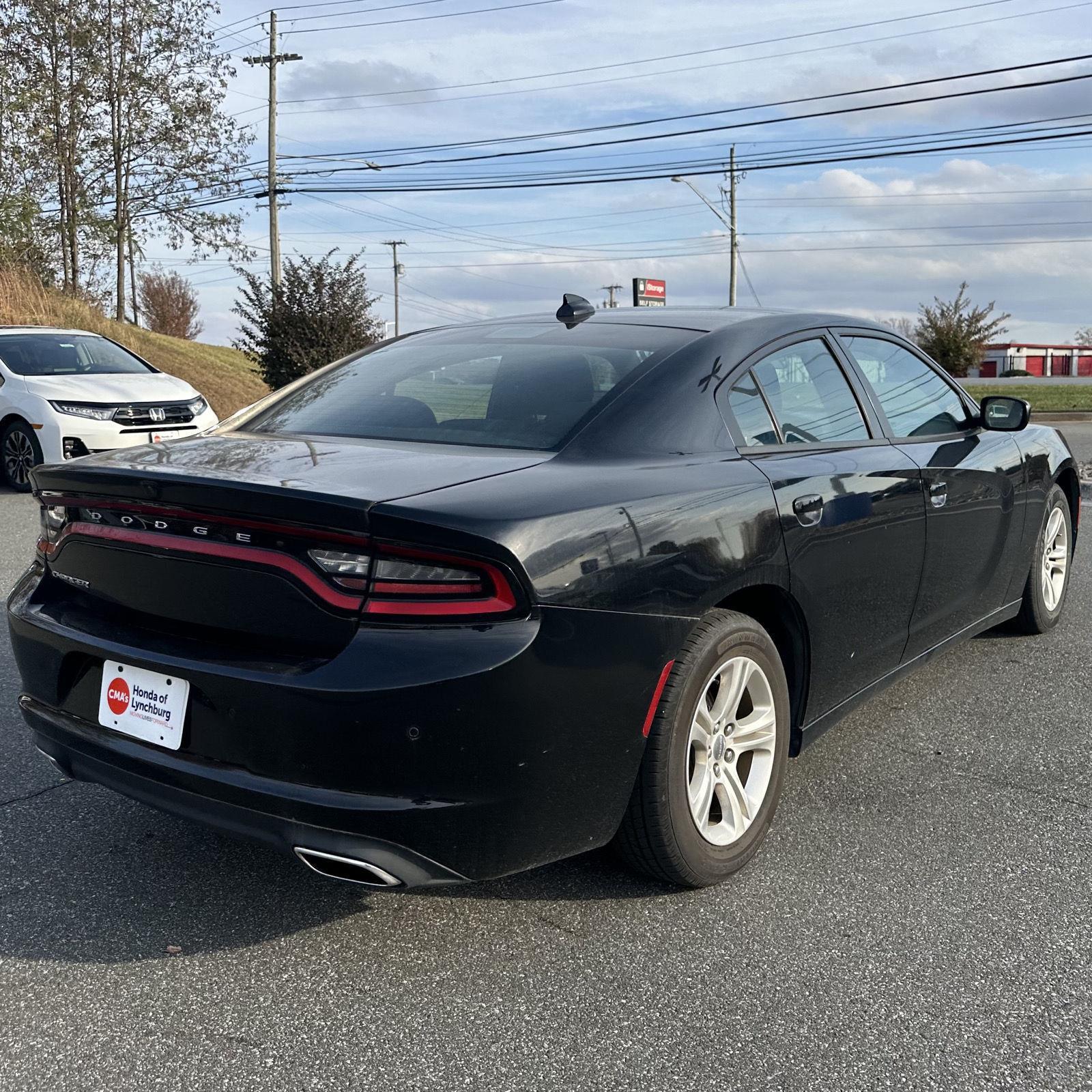 2023 Dodge Charger SXT photo 4