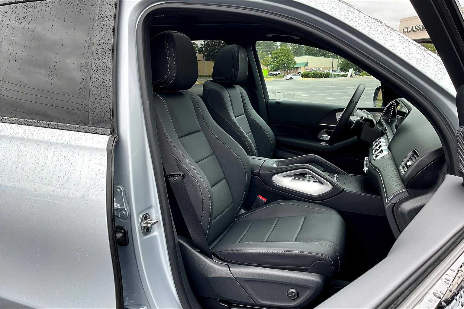 2025 Mercedes Benz GLE 450e 4MATIC photo 8