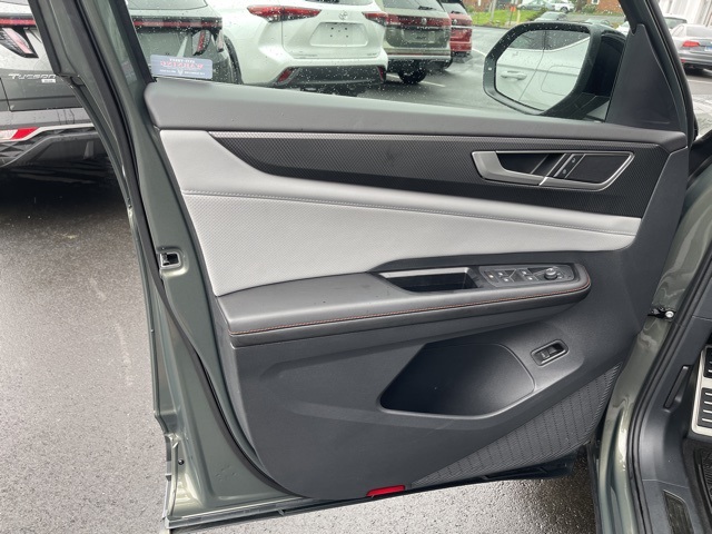 2024 Volkswagen Atlas Peak Edition SEL photo 22