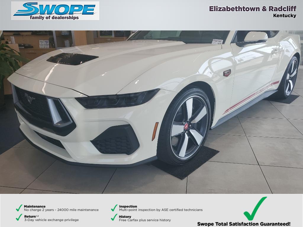 2025 Ford Mustang GT Premium's photo