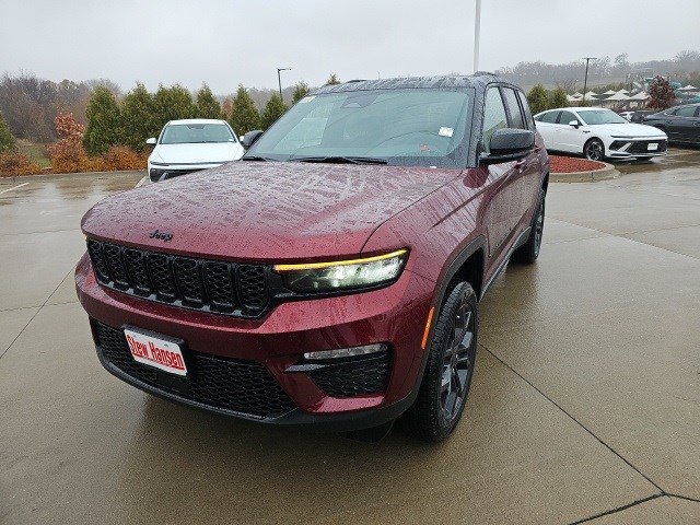 2025 Jeep Grand Cherokee Limited's photo